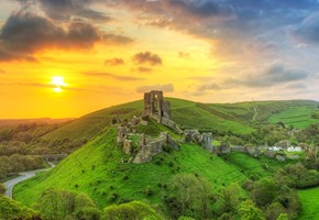 Corfe Castle 